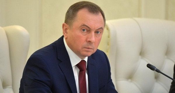 В МИД Беларуси раскритиковали Москву из-за «выброшенных из самолета беларусов»