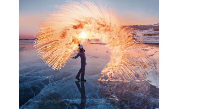 «Ради такого нужно там жить»: фотограф каждый год ездит на Байкал, чтобы сделать удивительные снимки