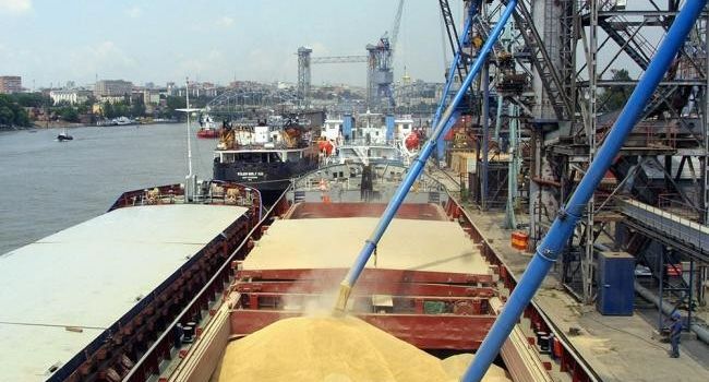 Сначала вывезли маски, а теперь пшеницу: во время пандемии Украина увеличили экспорт зерна почти на 70%