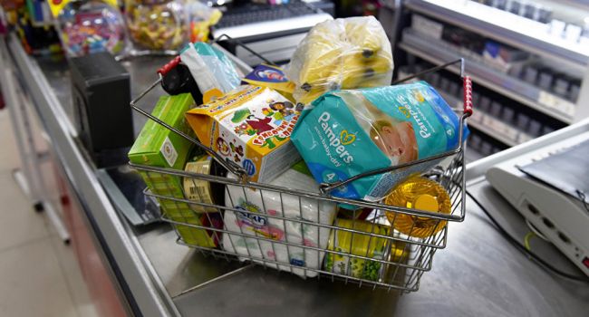 Учимся ходить в магазин по-новому: эксперты рассказали о правилах похода в супермаркет в условиях пандемии