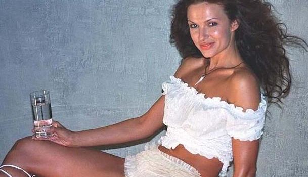 Эвелине Бледанс - 51 год: как менялась внешность одной из самых привлекательных актрис 
