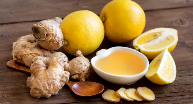 Доктор развенчал самый последний миф об имбире и лимоне против коронавируса