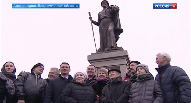 Историк: Иван Грозный имел 50 наложниц, хвастался тем, что развратил тысячи девушек и убил тысячу своих детей – вот она гордость России