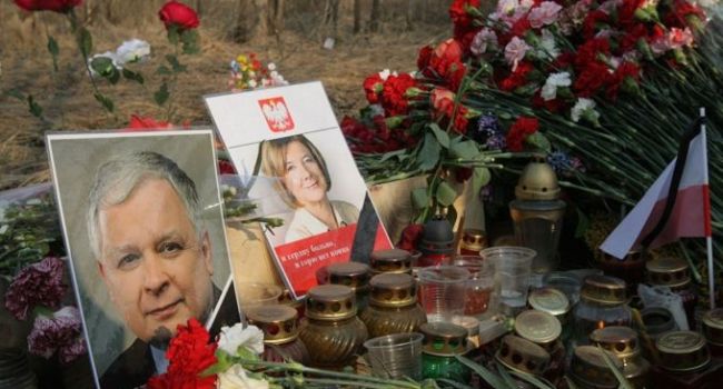 Политолог: 10 лет Смоленской авиакатастрофы – Россия до сих пор скрывает правду