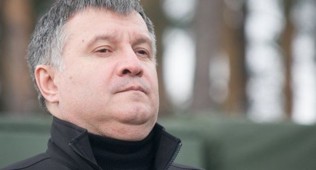 За делом против Черновол стоит Аваков: политолог озвучил конспирологическую версию За делом против Черновол стоит Аваков: политолог озвучил конспирологическую версию
