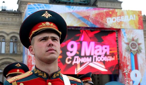Сомнений быть не должно: Москва готовится к параду в честь 9 мая, закрыв глаза на пандемию