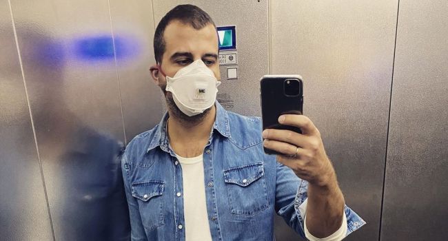 «Ну хоть губы можно не красить»: Иван Ургант ищет положительные моменты во время карантина «Ну хоть губы можно не красить»: Иван Ургант ищет положительные моменты во время карантина