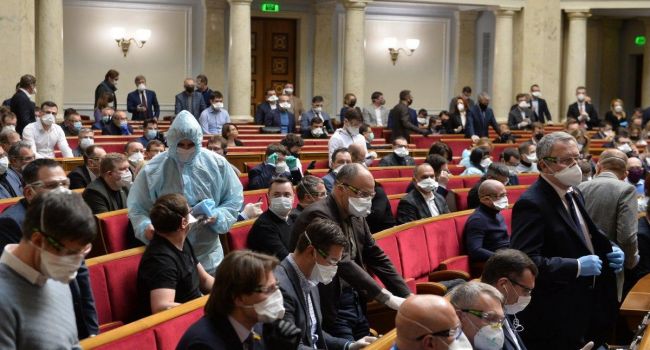 Рада приняла изменения в госбюджет-2020: урезали все, кроме субвенций на суды и МВД