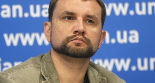 Вятрович: Нынешняя украинская власть не заинтересована в том, чтобы память про Майдан как про победу над Януковичем и над Россией продолжала жить в Украине