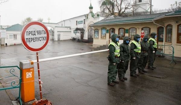 В Мукачево на пасхальные праздники закрыли все церкви