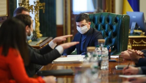 Зеленский: мы еще не достигли пика заболевания коронавирусом 
