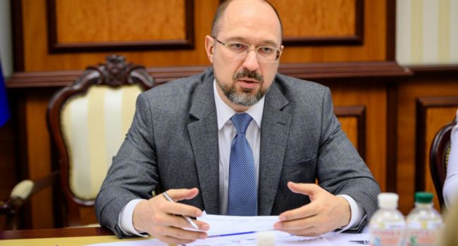 «-8 млрд долларов США»: Шмыгаль пояснил, что ждет Украину в случае непринятия «антиколомойского» закона