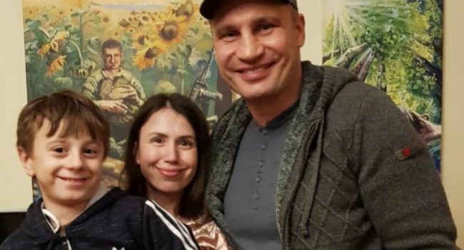 Золотарев: Кличко прекрасно понимает, что если по Черновол дотянутся до чего-то серьезного, то потом возникнут вопросы и к нему Золотарев: Кличко прекрасно понимает, что если по Черновол дотянутся до чего-то серьезного, то потом возникнут вопросы и к нему