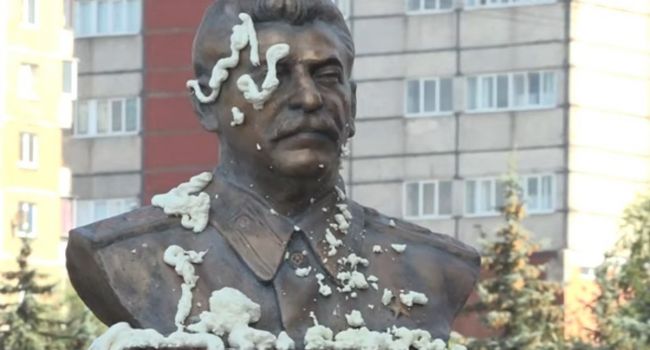 «Соскучились за Сталиным»: Боевики в Донецке хотят восстановить памятник «Вождю народов»