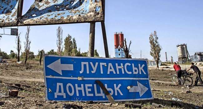 «Хотят ментально оторвать ОРДЛО от Украины»: Гармаш объяснил, зачем оккупанты разрешили использовать для Донецка и Луганска старые советские названия
