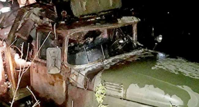 «Сгорел дотла с грузовиком»: Под Львовом пожар дотла уничтожил военную технику Минобороы, есть жертвы 
