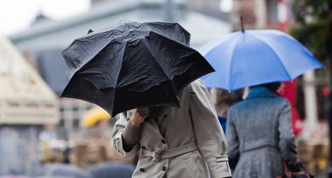 «Погода может убить»: Названа основная группа риска метеозависимых людей