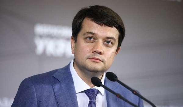 «Мнения разделились»: Разумков засомневался в возможности назначения Саакашвили в Кабмин «Мнения разделились»: Разумков засомневался в возможности назначения Саакашвили в Кабмин
