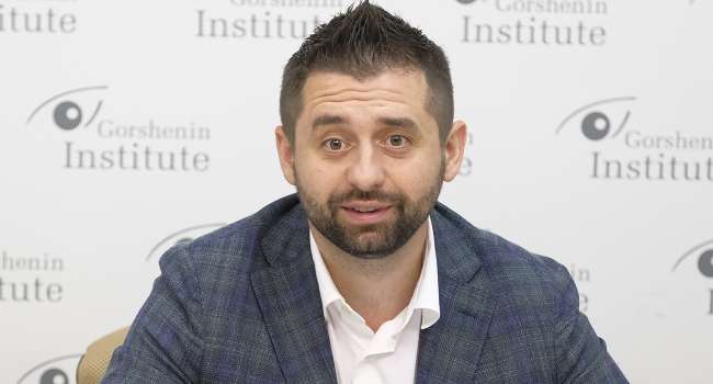 «В таком виде ее не примут»: Арахамия заявил, что программа действий Кабмина нуждается в доработке в сфере национальной безопасности и обороны