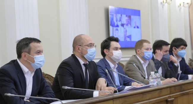 Украина готова к очередному пику коронавируса – Шмыгаль 