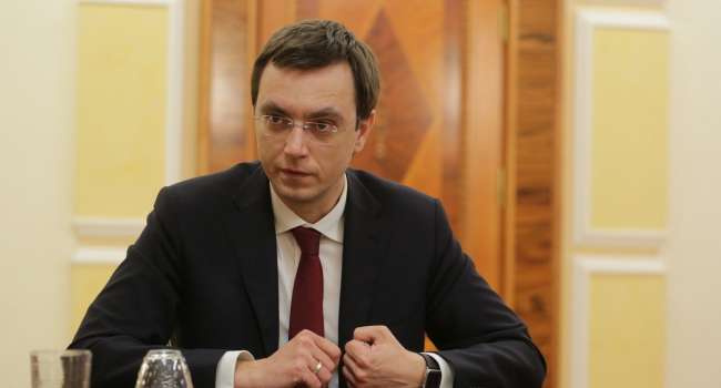 Омелян: Президент просит олигархов помочь Украине. Но позже выясняется, что это бедная Украина на самом деле помогает олигархам Омелян: Президент просит олигархов помочь Украине. Но позже выясняется, что это бедная Украина на самом деле помогает олигархам