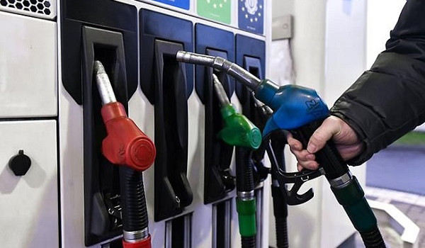 За прошлый месяц в Украине цена бензина и дизтоплива снизилась на более чем 20% 