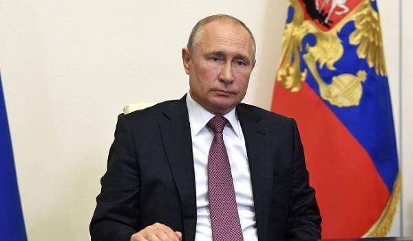 В Кремле заявили об отсутствии развития диалога РФ с Зеленским на высшем уровне 