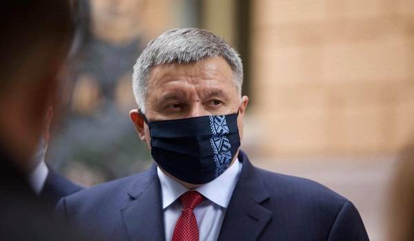 Распускать нужно весь Кабмин: в «Европейской солидарности» критикуют сбор подписей за отставку Авакова 
