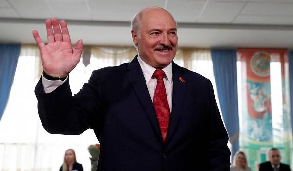 «Запомните – они страну не получат!»: Лукашенко жестко прошелся по своим оппонентам на выборах