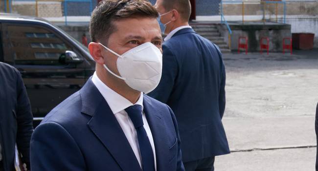 «Начал использовать колхозные пиар-приемы Порошенко»: журналист рассказал о походе Зеленского в магазин «Начал использовать колхозные пиар-приемы Порошенко»: журналист рассказал о походе Зеленского в магазин