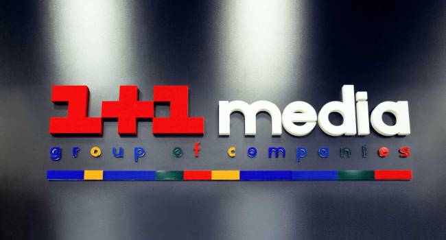 Суркис продал свою часть на «1+1» Медведчку: теперь ясно, откуда на «плюсах» фейковый сюжет об американских биолабораториях