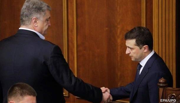 Зеленский рассказал, что Порошенко ему предлагал какую-то помощь