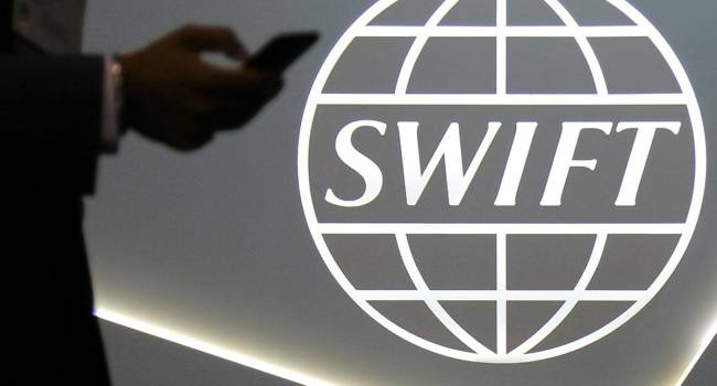Отключить РФ от SWIFT: Соединенные Штаты готовят новые санкции 
