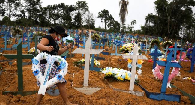 Бразилия может выйти на первое место в мире по уровню смертности от коронавируса