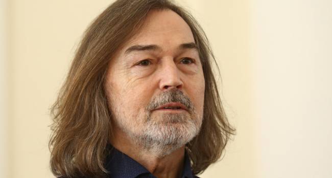 «По заказу чиновников»: Сафронов рассказал, по какой цене продавал портреты Путина   «По заказу чиновников»: Сафронов рассказал, по какой цене продавал портреты Путина