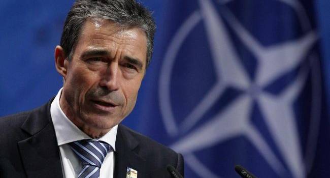 Бывший генсек НАТО назвал «политической местью» дело против Порошенко