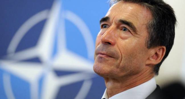 Политолог: Зеленскому еще раз дали понять, что Украина в шаге от того, чтобы потерять помощь Запада