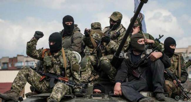 Войска РФ обстреляли ВСУ на Донбассе из запрещенного вооружения
