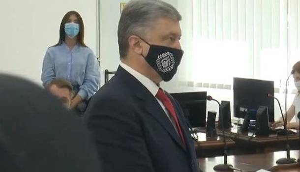 Порошенко назвал Януковича ответственным за аннексию Крыма