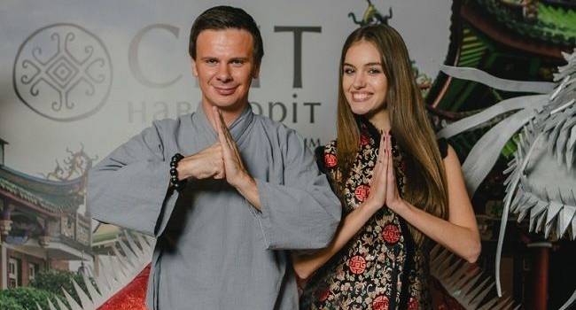 «Жена разбудила и сделала лучший из возможных подарков»: Дмитрий Комаров отмечает свое день рождение «Жена разбудила и сделала лучший из возможных подарков»: Дмитрий Комаров отмечает свое день рождение