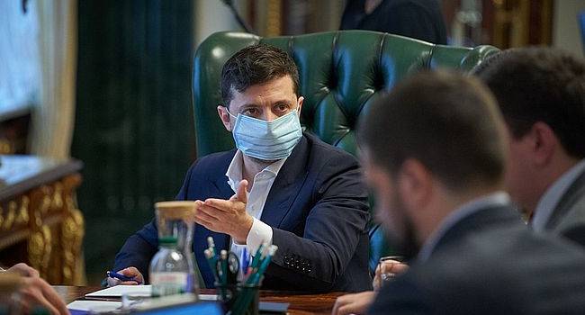 Политолог о росте заболевания COVID-19: Зеленский забыл, что он президент, а не шоумен