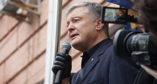 Порошенко публично признал, что он готов сесть за решетку, но «личное обязательство» в плане пресечения давать не будет 
