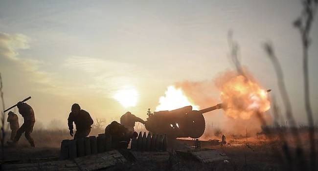Украина понесла потери на Донбассе: Враг восемь раз пытался прорвать линию обороны ВСУ 