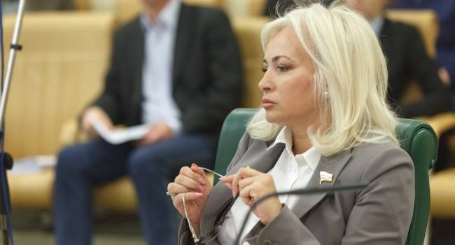 «Сексуальные меньшинства не будут искушать россиян»: сенатор прокомментировала поправки в Конституцию РФ