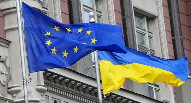 «Украинцы могут массово хлынуться в ЕС»: Евросоюз может «открыть ворота» для граждан Украины «Украинцы могут массово хлынуться в ЕС»: Евросоюз может «открыть ворота» для граждан Украины