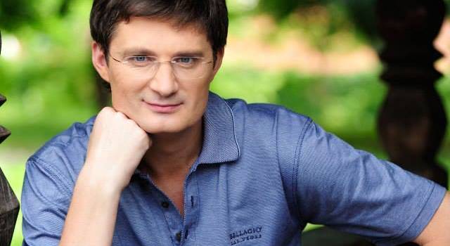 «Володя  мыслит довольно странно, потому что живет в каком-то своем «государстве-проститутке»: Кондратюк высказался о новый народных артистах 