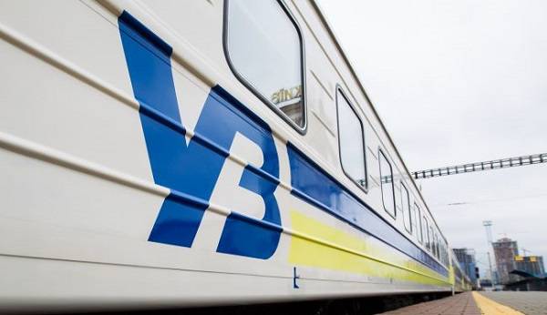 «Укрзализныця» назвала главное условие полного возобновления пассажирского сообщения в августе