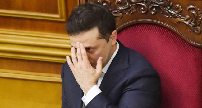 Уже 63% украинцев считает, что Украина движется в неправильном направлении Уже 63% украинцев считает, что Украина движется в неправильном направлении