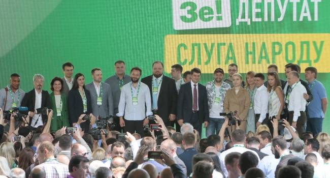 Цимбалюк: через 4 года от «слуг» останется только зеленое пятно, и они исчезнут из украинской политики так же стремительно, как и появились