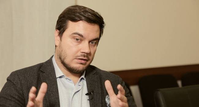 Журналист: у Зеленского просят украинцев смириться. Инфляция и рост цен – неизбежны